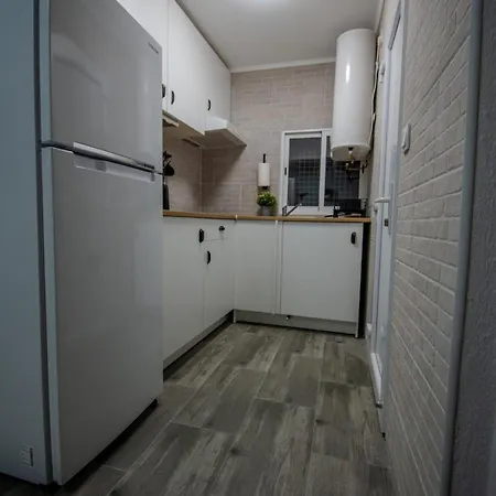 Rocks Spot B * كوستا دا كاباريكا